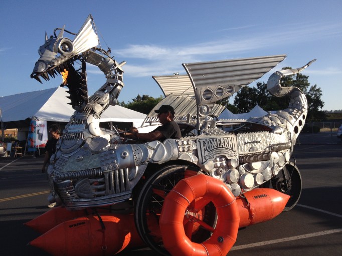 MF_BA2014_D0_Dragon1